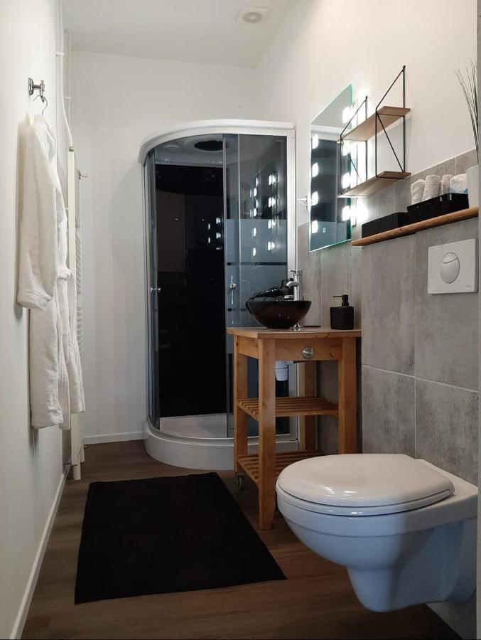 Luxe Bloemenzicht 4 Personen, Bnb, 10 Minuten Van Zee Breezand Exterior photo