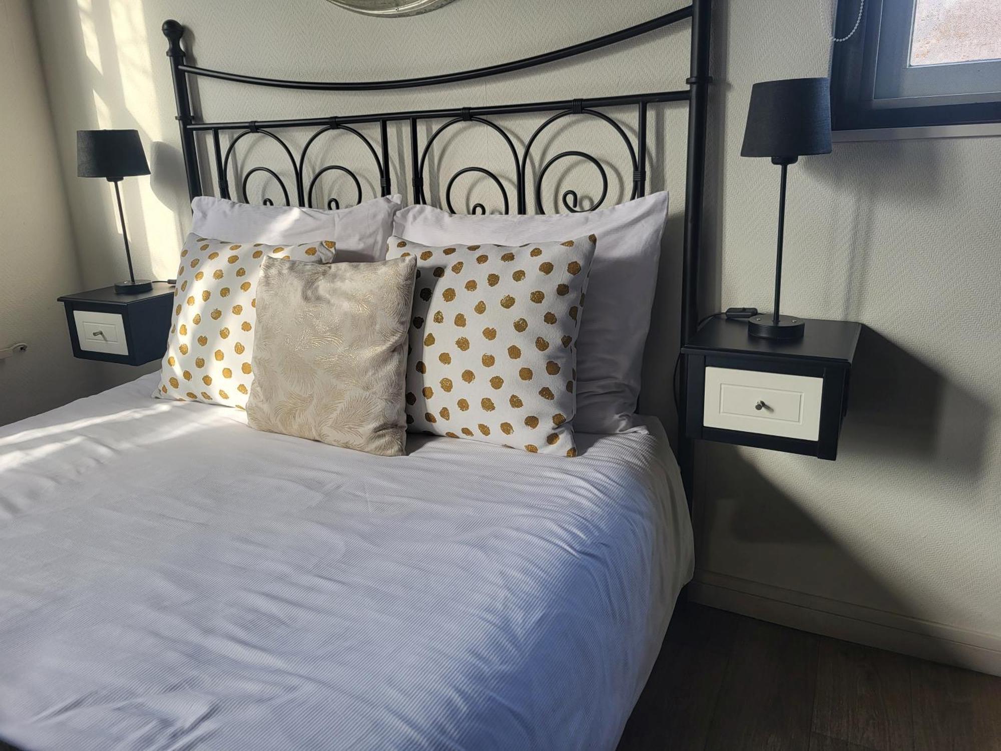 Luxe Bloemenzicht 4 Personen, Bnb, 10 Minuten Van Zee Breezand Exterior photo